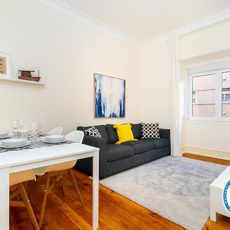 Whome Hideaway Family Apartment #1E Lisbon Bagian luar foto