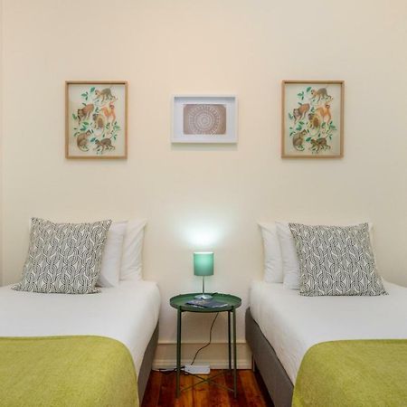 Whome Hideaway Family Apartment #1E Lisbon Bagian luar foto