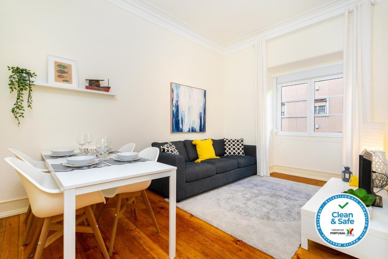 Whome Hideaway Family Apartment #1E Lisbon Bagian luar foto