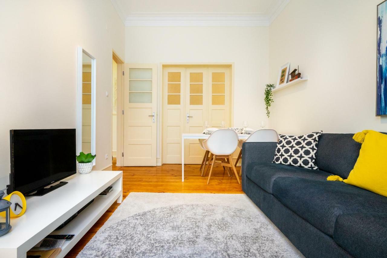 Whome Hideaway Family Apartment #1E Lisbon Bagian luar foto