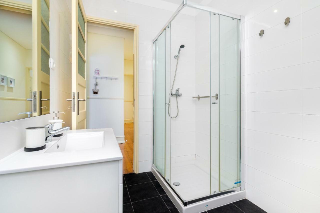 Whome Hideaway Family Apartment #1E Lisbon Bagian luar foto