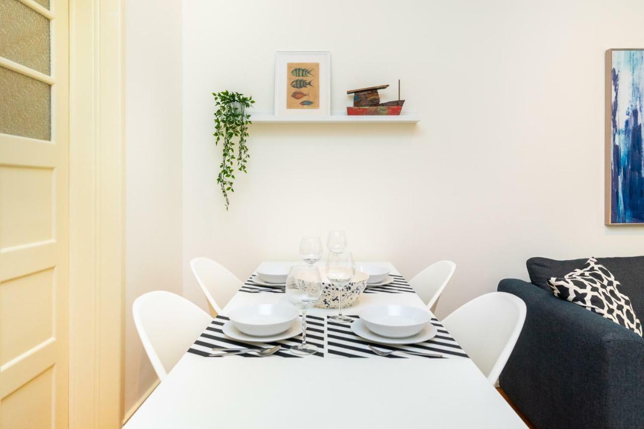 Whome Hideaway Family Apartment #1E Lisbon Bagian luar foto